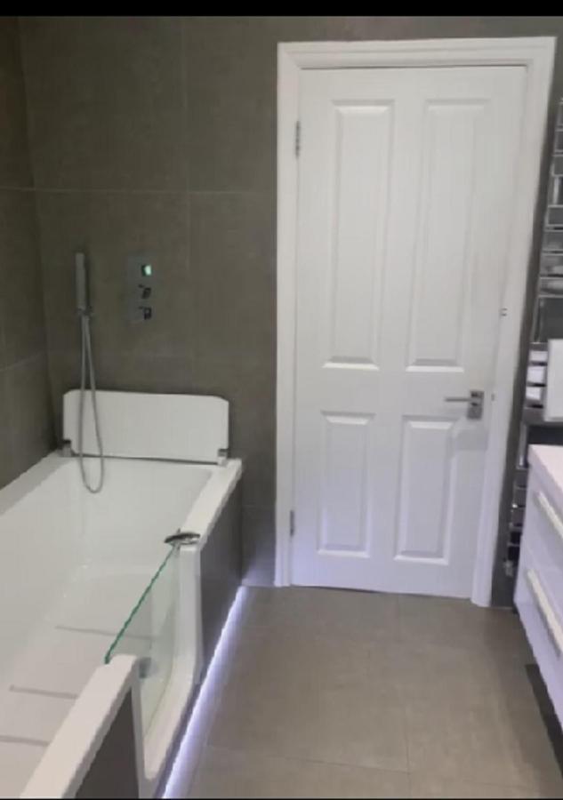 Wandsworth, South London Deluxe King Room 5 Luaran gambar